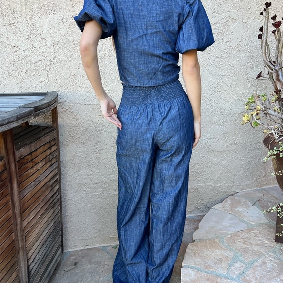 Two piece set. - Picture 8 of 14